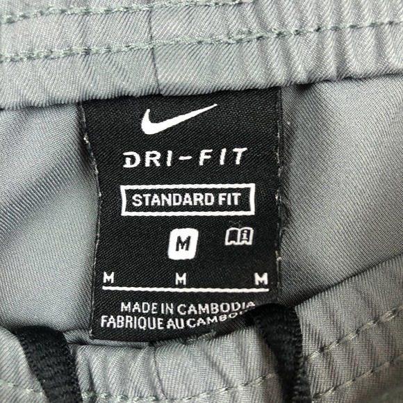 Nike Dri Fit Pants Mens Medium Woven Training Activewear Gray Straight Leg - Picture 2 of 12